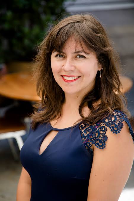 <strong>Dominga Díaz </strong>- Compradora de Facebook